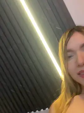 Sammy_Lovee's cam snapshot