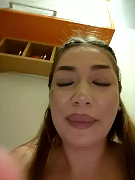 Ella_sweety's cam snapshot