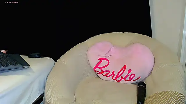 Horny_beautyyy live sex cam