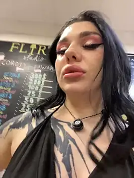 MaeveMoon's cam snapshot