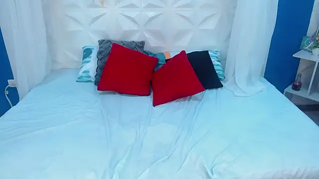 zahira1's cam snapshot