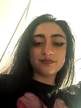 Lila_Desiree live sex cam