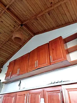 LucyNatural live sex cam