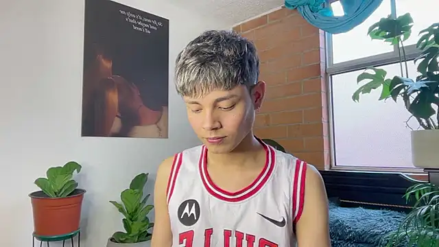 Andy_Belier23's cam snapshot