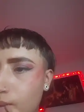 AlexxaAndRileyy live sex cam