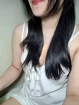 Athena20001 live sex cam