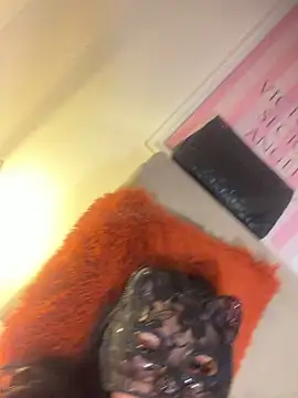 nouvhitta's cam snapshot