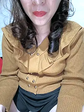 Ariana-Vy live sex cam