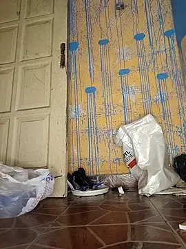 Crazybitchtheanalgoddess4 live sex cam