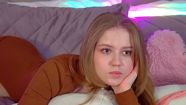 SelinSwarovski live sex cam