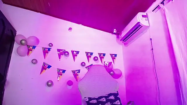 hubena_tg's cam snapshot