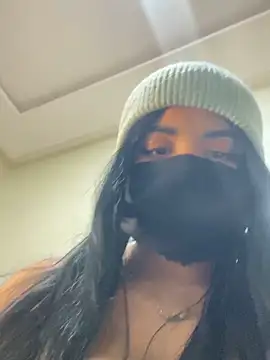 Nabila-hanouna live sex cam