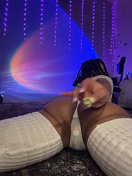 thebrattygoddess live sex cam