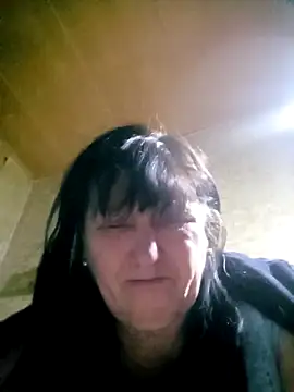 Apeesynka55211 live sex cam