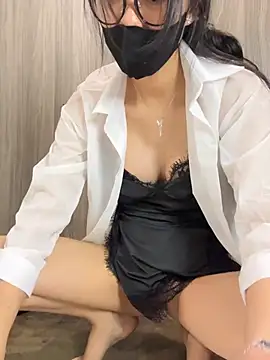 Aley-y live sex cam