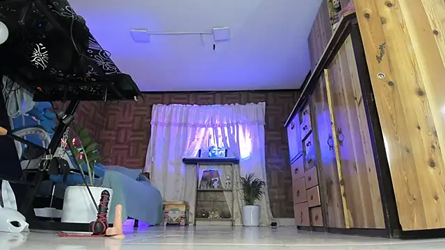 Cristina_Vanegas631's cam snapshot