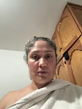 gabiTetas live sex cam