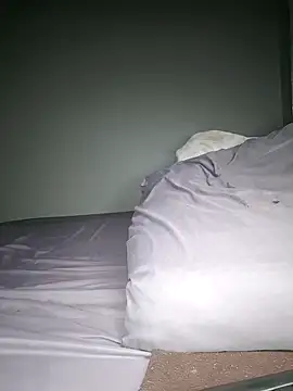 playgirlmc's cam snapshot