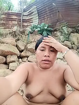 Sweet-Dirty-Storm live sex cam