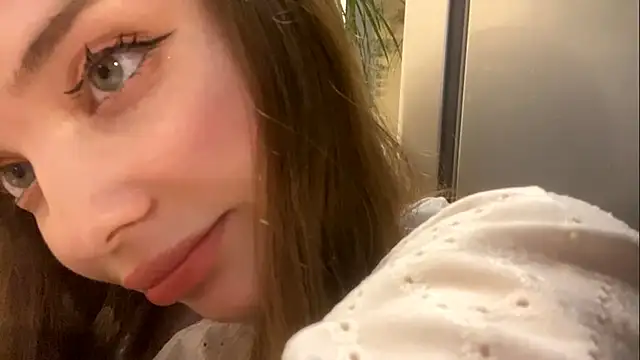 PowderedTalc's cam snapshot