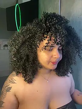 BabyChanntal's cam snapshot