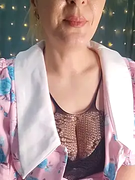 madinka525's cam snapshot