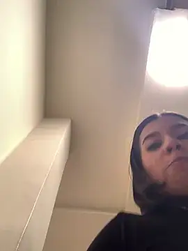 AlyssaRay's cam snapshot