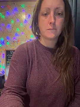 TheFishWife's cam snapshot