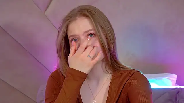 SelinSwarovski live sex cam