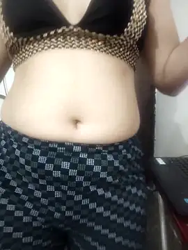 simmi_jaan17's cam snapshot