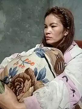 nangmo's cam snapshot