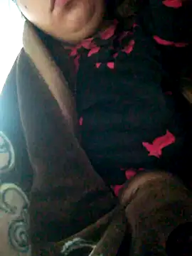 isha_sharma2002's cam snapshot