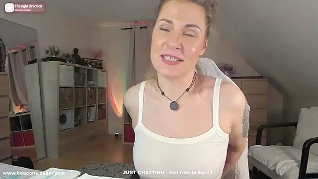 ilucyme live sex cam