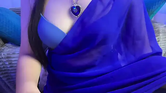 Queen_Angelena's cam snapshot