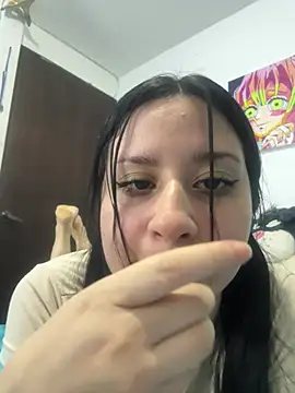 lucy_grey25's cam snapshot