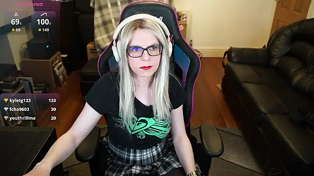 KelseyCobalt live sex cam