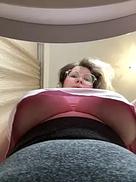 Teya_moon_'s cam snapshot