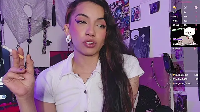 agathaaiko6's cam snapshot