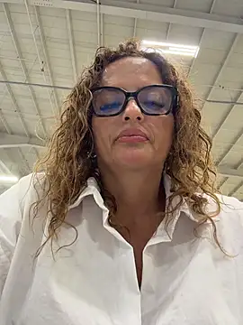 CioniWeiss's cam snapshot