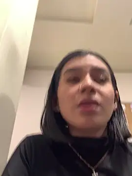 AlyssaRay's cam snapshot