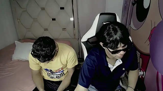 Yoxuee_'s cam snapshot