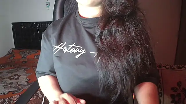 queen_angel67's cam snapshot