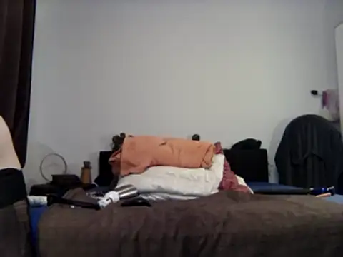 Dev-BiSklave's cam snapshot