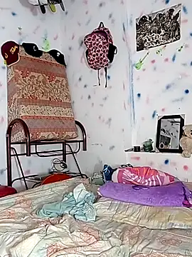 themaykiin18 live sex cam