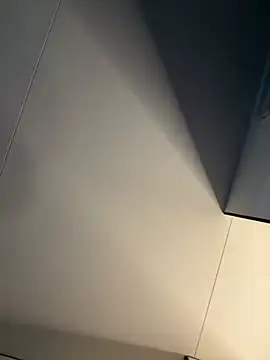 Alyshanon18 live sex cam