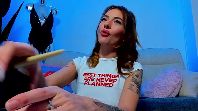 JessicaSky_'s cam snapshot