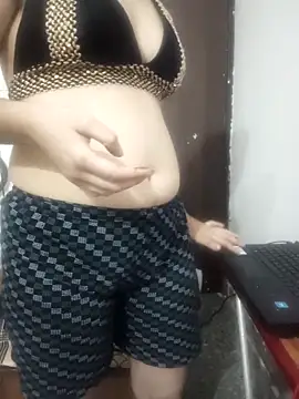 simmi_jaan17's cam snapshot