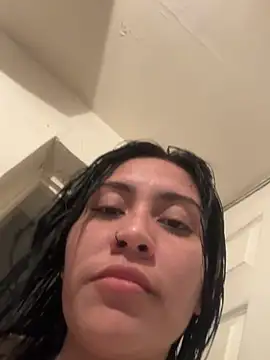 LunaAurora3 live sex cam