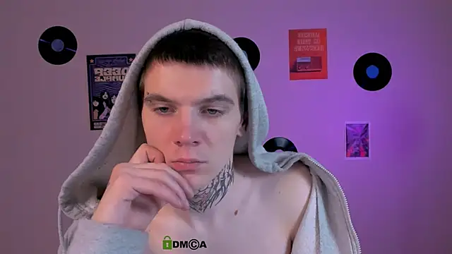 drew_soft_ live sex cam