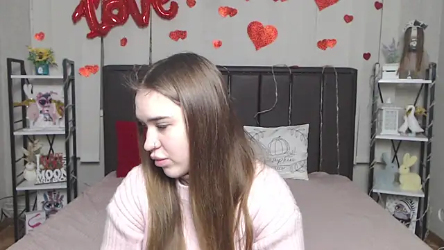 LauraHlot live sex cam